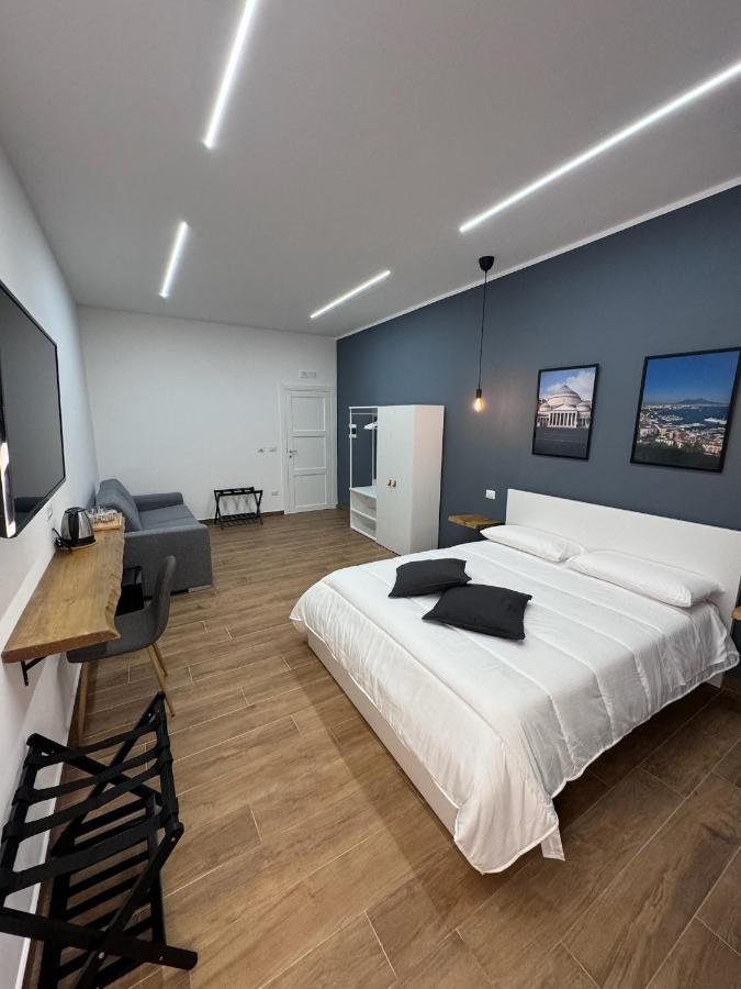 Conte Di Mola 67 Bed & Breakfast Napoli Exterior foto