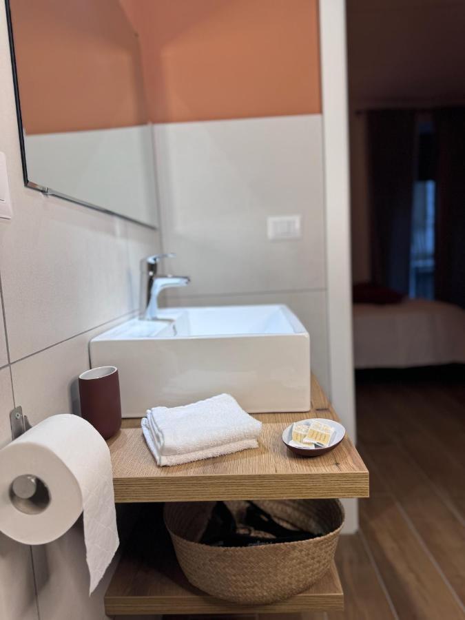 Conte Di Mola 67 Bed & Breakfast Napoli Exterior foto