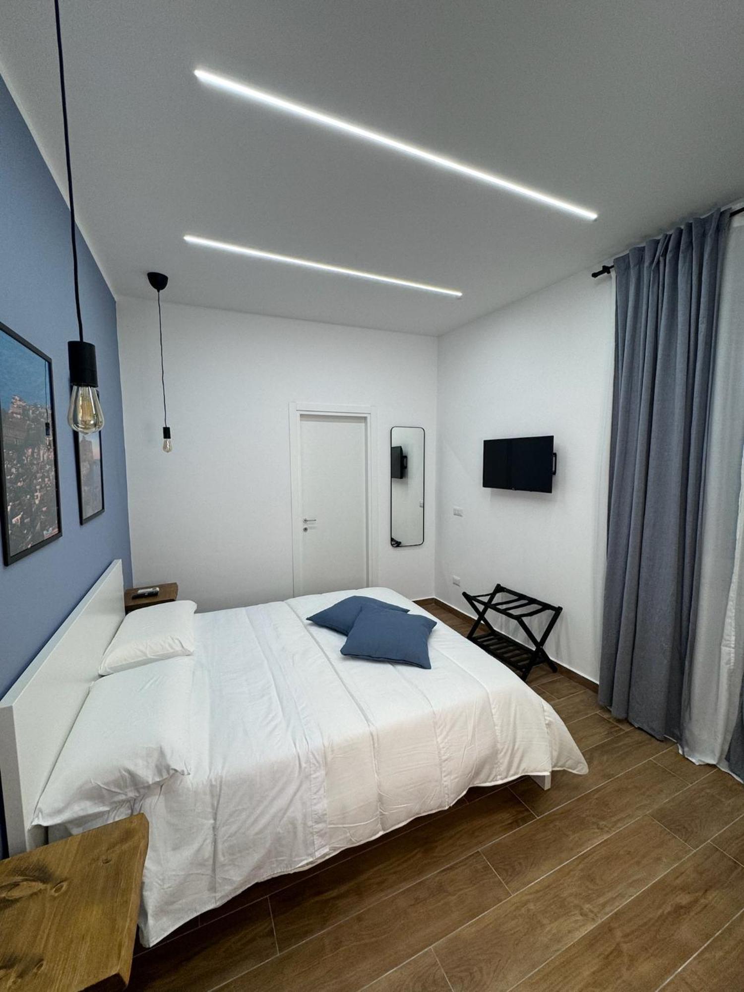 Conte Di Mola 67 Bed & Breakfast Napoli Exterior foto